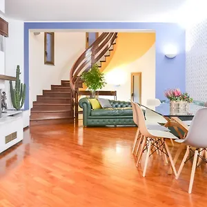  Affittacamere Flatmilan Italia